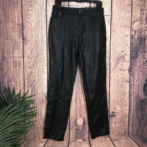 Focus 2000 Pleather Pants 6 Black Straight Leg